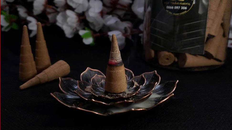 đốt trầm hương không thấy thư giản